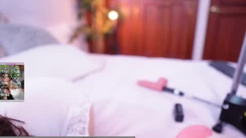 Lucy online show from November 4, 11:04 am