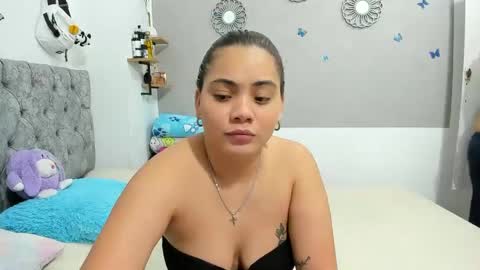 iam_mai online show from September 26, 2:31 am