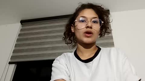 On instagram Imm  NikkiHelp me reach 100 likes online show from February 13, 1:40 am