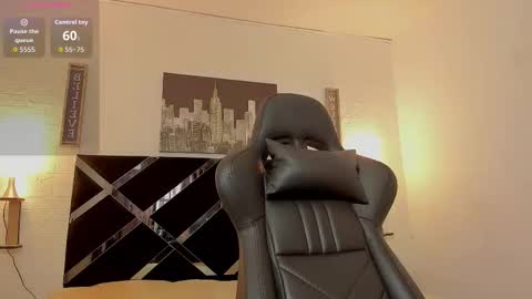 Charlotte online show from October 21, 7:07 pm