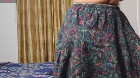 Iamnidhicam online show from January 4, 12:05 pm