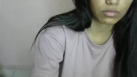 iamHotTaara online show from February 17, 5:58 am