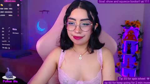 Snapshot of iamveroo chatting on September 14, 5:05 am Veronica NDEPENT MODEL online show from September 14, 5:05 am