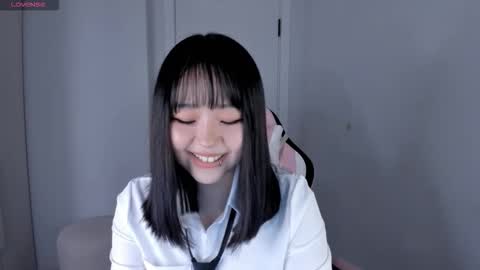 Hitomi   online show from January 8, 7:07 pm