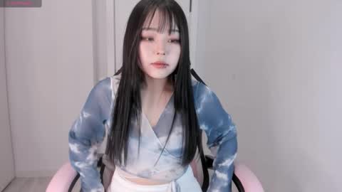 Hitomi   online show from February 12, 1:06 pm