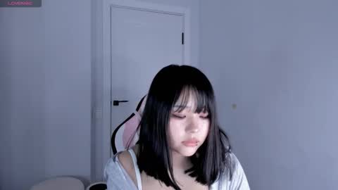 Hitomi   online show from December 14, 6:57 pm