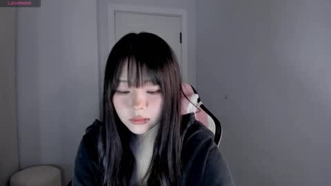 Hitomi   online show from October 24, 11:06 am