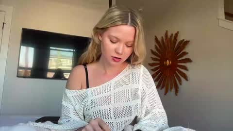 cassie online show from January 28, 6:17 pm