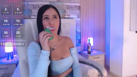 Isa online show from October 3, 8:58 pm