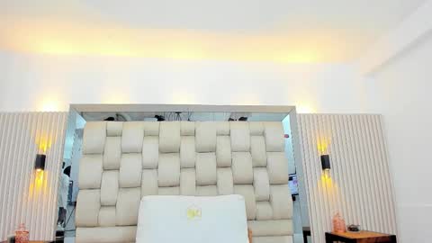 Snapshot of ikia_lopez chatting on October 25, 9:10 pm ikia lopez online show from October 25, 9:10 pm