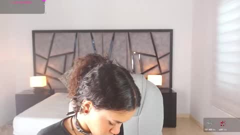 Snapshot of ilitzy_cardona chatting on September 24, 7:46 pm ilitzy cardona online show from September 24, 7:46 pm