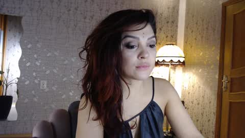 Adelia online show from January 19, 6:00 pm