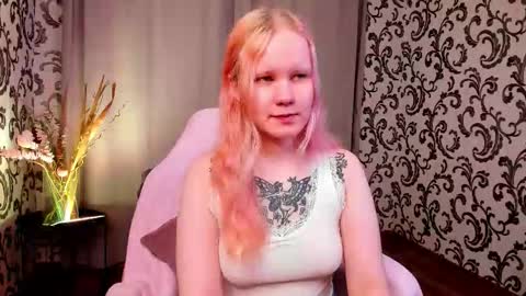 Annie online show from September 24, 4:22 am