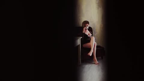 Snapshot of illegalbeauty87 chatting on December 2, 8:09 pm Ingrid or more easier...Miss  GoDDess Mistress online show from December 2, 8:09 pm