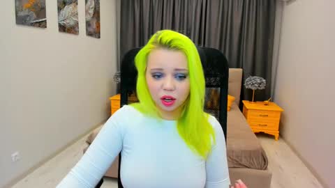 Snapshot of im__youre_sunshine chatting on February 19, 5:38 pm Roxy online show from February 19, 5:38 pm