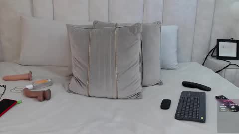 im_anniza online show from October 2, 12:54 pm