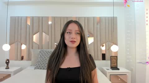 Caro   online show from December 4, 4:10 am