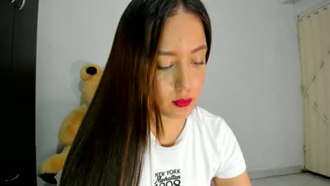 Caro   online show from March 21, 8:19 am