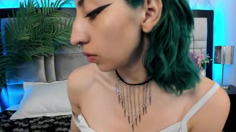 Snapshot of im_gaia chatting on January 24, 1:57 pm Im Gaia online show from January 24, 1:57 pm