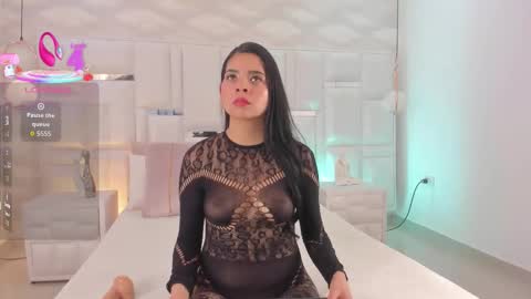 im_helem online show from October 11, 2:53 pm