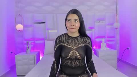 im_helem online show from October 7, 1:48 pm