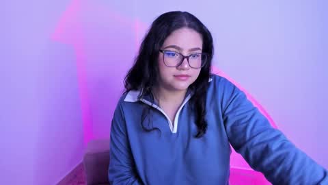 mei mei uwu online show from September 21, 12:31 am