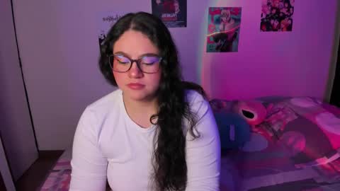 mei mei uwu online show from February 4, 2:03 am