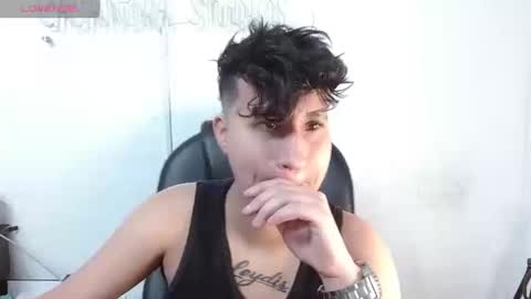 Snapshot of im_milancs chatting on October 10, 5:12 am milan online show from October 10, 5:12 am