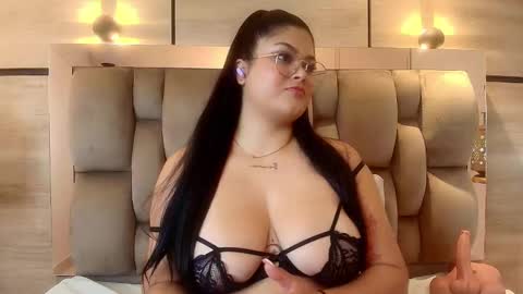 im mou  online show from October 7, 12:53 pm