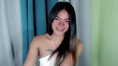 Snapshot of im_yourfairyannaxx chatting on January 21, 1:00 pm im_yourfairyannaxx online show from January 21, 1:00 pm