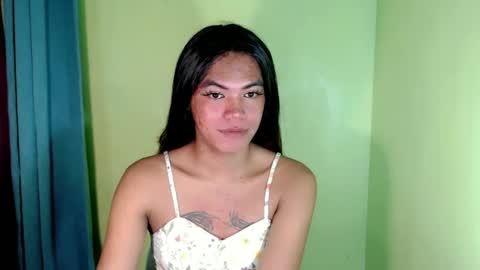 Snapshot of im_yourfairyannaxx chatting on March 5, 9:38 am im_yourfairyannaxx online show from March 5, 9:38 am