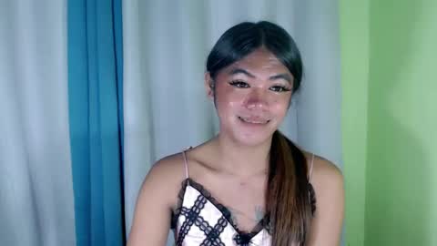 Snapshot of im_yourfairyannaxx chatting on January 28, 4:39 am im_yourfairyannaxx online show from January 28, 4:39 am