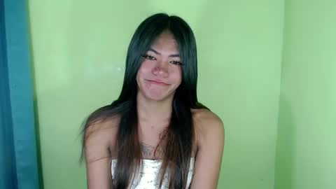 Snapshot of im_yourfairyannaxx chatting on February 5, 5:21 pm im_yourfairyannaxx online show from February 5, 5:21 pm