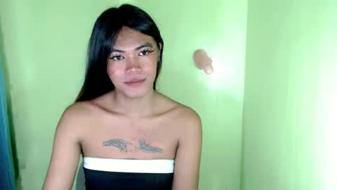 Snapshot of im_yourfairyannaxx chatting on March 2, 5:54 am im_yourfairyannaxx online show from March 2, 5:54 am