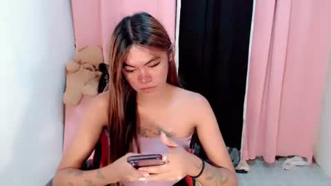 im_yourfairyannaxx online show from April 18, 11:04 pm