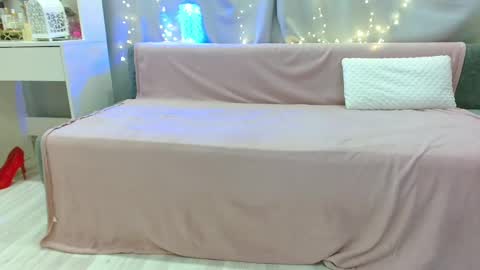 Snapshot of imcarrieberry chatting on February 27, 2:32 pm Carrie online show from February 27, 2:32 pm