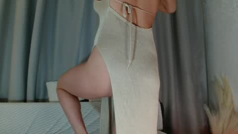 Snapshot of imcarrieberry chatting on January 25, 4:42 pm Carrie online show from January 25, 4:42 pm