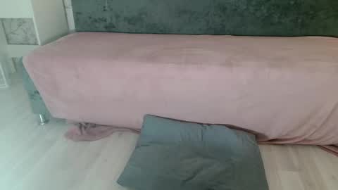 Snapshot of imcarrieberry chatting on February 25, 2:15 pm Carrie online show from February 25, 2:15 pm