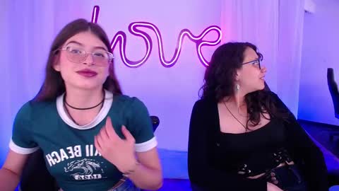 Chloe online show from October 10, 9:20 pm