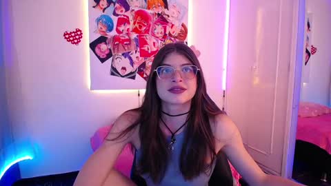 Chloe online show from September 29, 8:14 pm