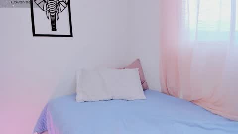 Emily  But you can tell me Emi online show from March 2, 10:48 pm