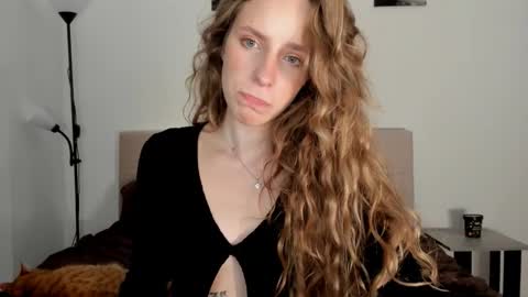Snapshot of imogensy chatting on September 9, 5:13 pm my name Imo Fansly online show from September 9, 5:13 pm