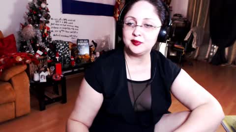 Empress online show from January 2, 3:51 pm