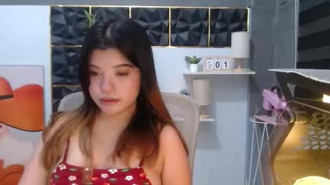 imyoursexylady415088 online show from October 8, 8:07 am