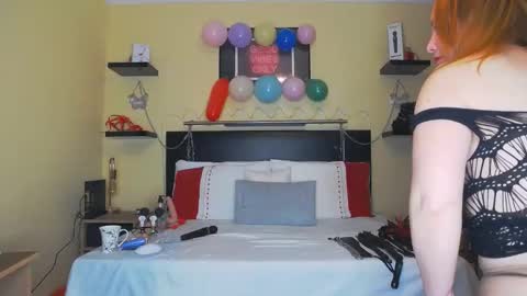 inannalove online show from January 11, 7:49 pm