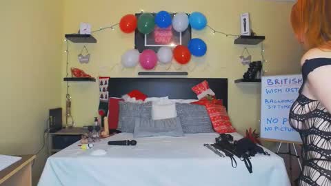 inannalove online show from December 16, 8:26 pm