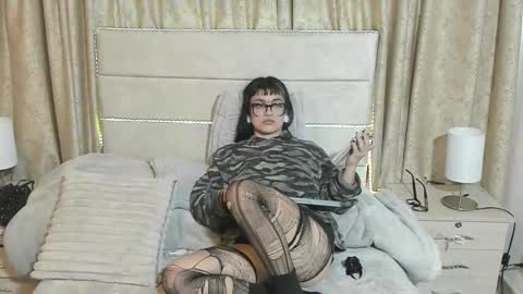 Snapshot of incognyta chatting on October 1, 5:29 pm incognyta online show from October 1, 5:29 pm