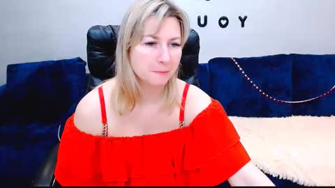 incredible_ariela online show from December 22, 9:56 am