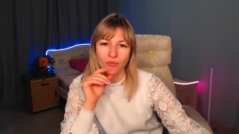 incredible_ariela online show from December 24, 10:55 am