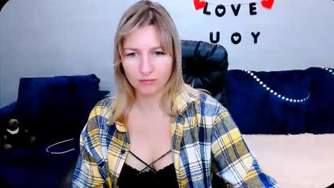incredible_ariela online show from October 20, 10:18 am